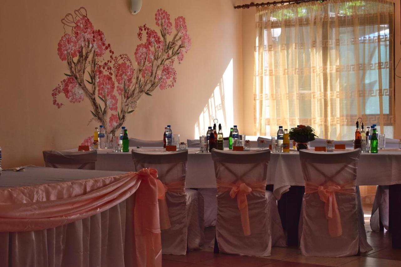 Hotel Jeravna バンキャ エクステリア 写真