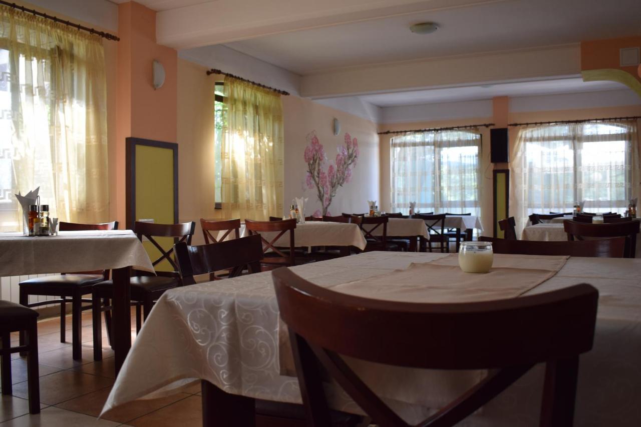 Hotel Jeravna バンキャ エクステリア 写真